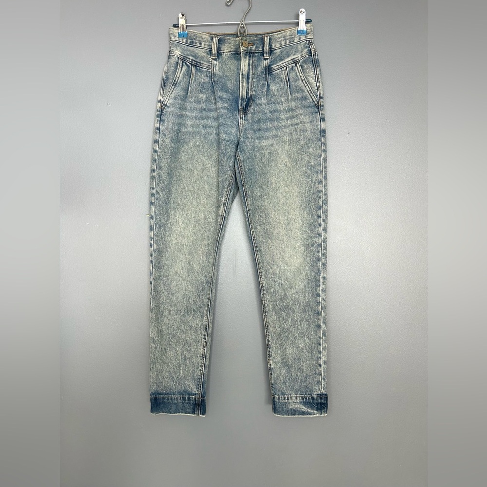 American Eagle Jeans Womens 2 Blue Acid Wash Pleated Mom High Rise Tapered Leg